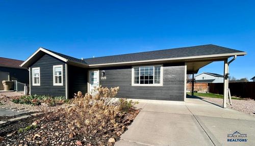 5002 Savannah St, RAPID CITY, SD, 57703-7215 | Card Image