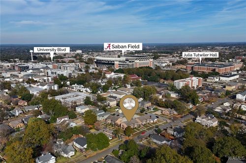 1216 14th Ave, Tuscaloosa, AL, 35401-3021 | Card Image