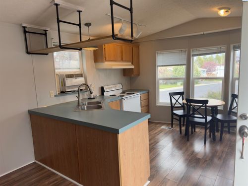 42-260 Nw Golden Hills, Pullman, WA, 99163-2177 | Card Image