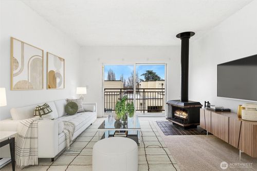 unit-e304-5832 Ne 75th St, Seattle, WA, 98115-8111 | Card Image