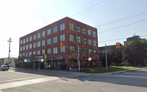 303-1066 Somerset St W, Ottawa, ON, K1Y3C5 | Card Image