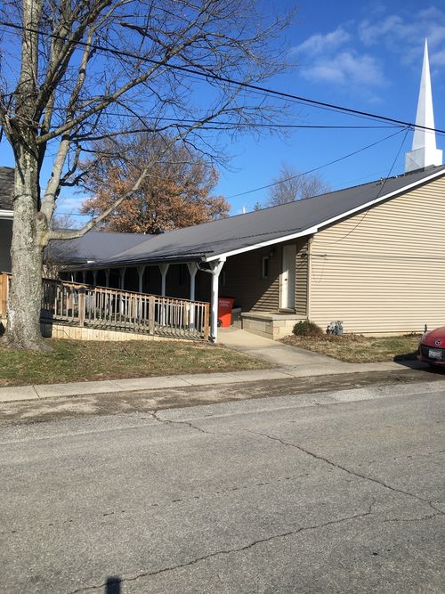 930 Seed St, Bridgeport, IL, 62417-1841 | Card Image