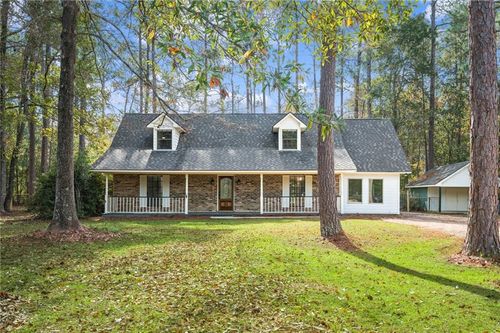 104 Heatherstone Ln, Covington, LA, 70433-6249 | Card Image