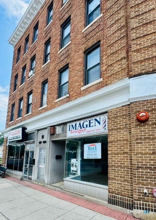 12 East Main Street, Plainville, CT, 06062 | Card Image