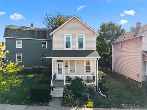 516 8th St, Ambridge, PA, 15003-2439 | Card Image