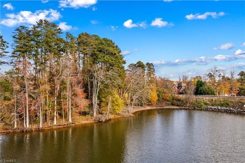 2005 Marina Pointe Rd, Salisbury, NC, 28146-5712 | Card Image