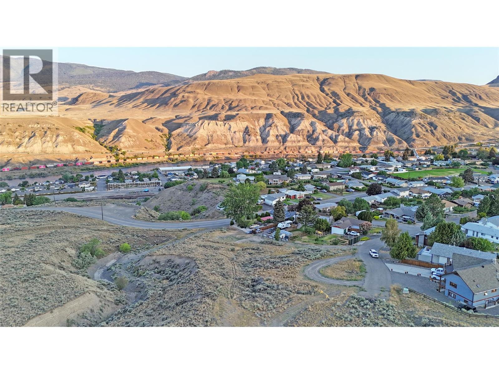 Land in Ashcroft