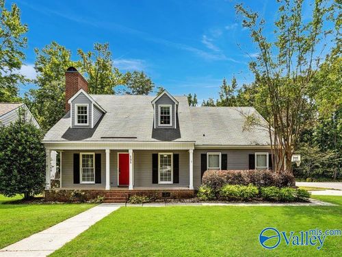 135 Suffolk Dr, Madison, AL, 35757-7533 | Card Image