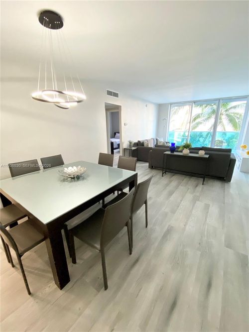 4m-4001 S Ocean Dr, Hollywood, FL, 33019-3019 | Card Image