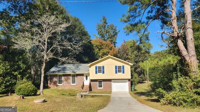 102 Robin Hood Drive, House other with 3 bedrooms, 2 bathrooms and null parking in Newnan GA | Image 1