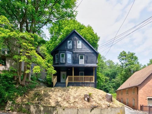 910 Main St, Aliquippa, PA, 15001-3906 | Card Image