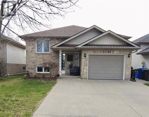 2437 Luxury Ave, Windsor, ON, N8P1S8 | Card Image