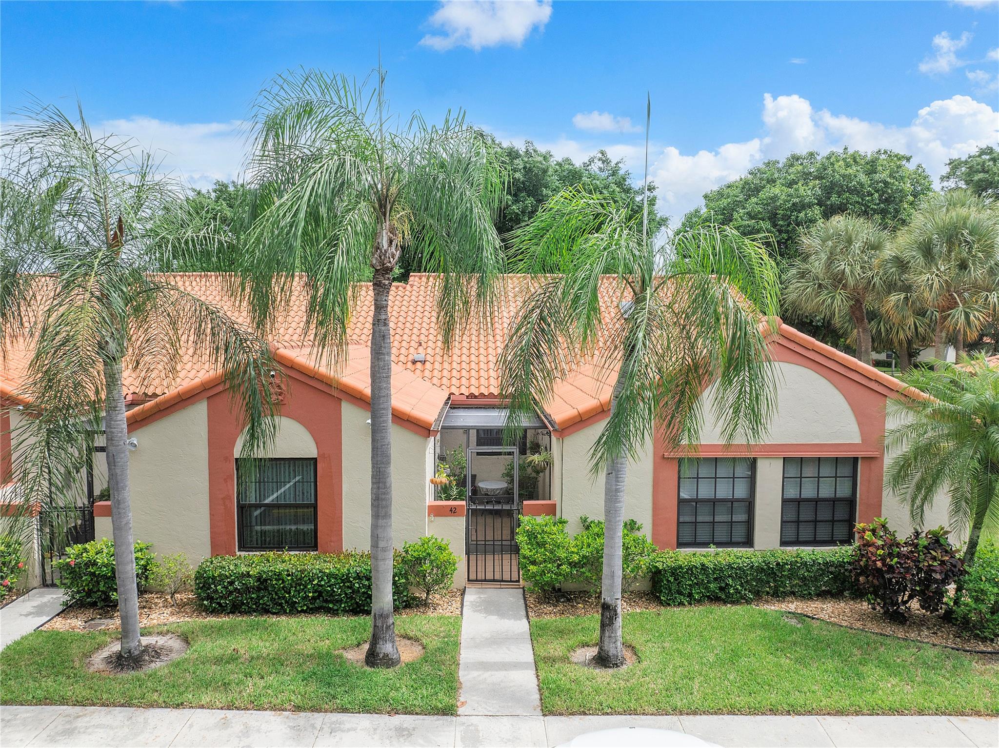 Centennial Ct, Deerfield Beach, FL 33442