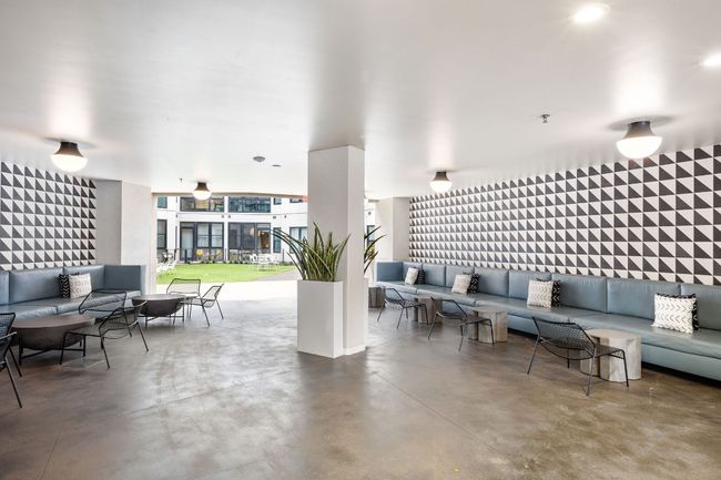 Common hangout breezeway area | Image 34