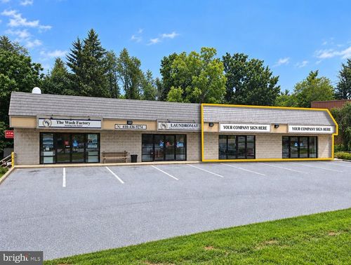 1334 W Chester Pike, WEST CHESTER, PA, 19382-6424 | Card Image