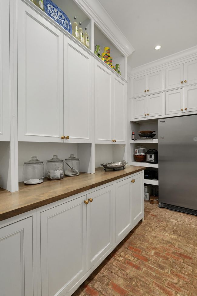 802 W Brow Rd, Home with 7 bedrooms, 8 bathrooms and 4 parking in Lookout Mountain TN | Image 47