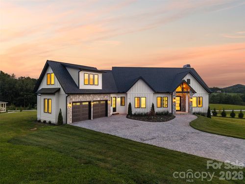 133 Golden Pasture Dr, Fletcher, NC, 28732-0650 | Card Image