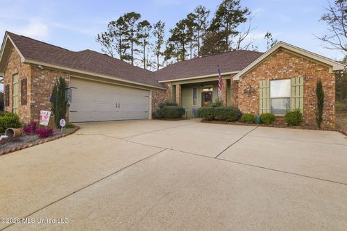 207 Glensview Cv, Brandon, MS, 39047-7945 | Card Image