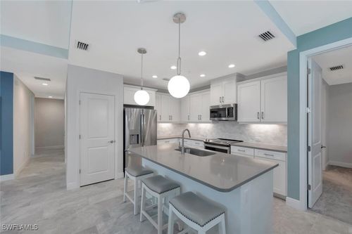 unit-704-2542 Seychelles Dr, NAPLES, FL, 34112-3018 | Card Image