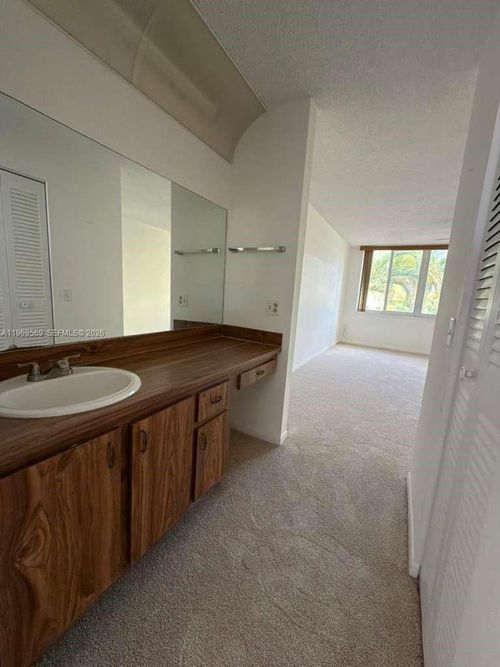 apt-209e-6750 Royal Palm Blvd, Margate, FL, 33063-7208 | Card Image