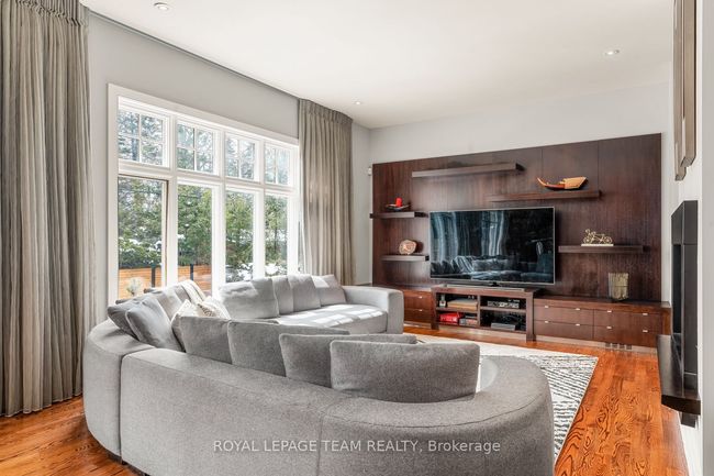 250 Sandridge Rd, House other with 4 bedrooms, 5 bathrooms and 6 parking in Rockcliffe ON | Image 18