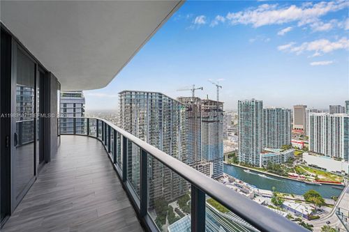 unit-4509-801 S Miami Ave, Miami, FL, 33130-4542 | Card Image
