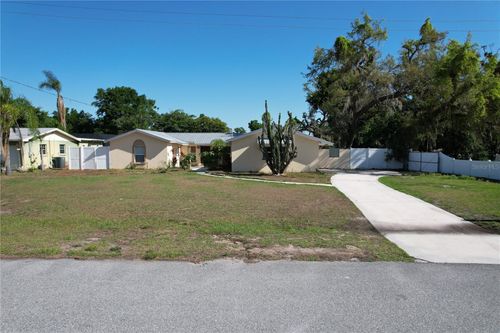 914 Homewood Dr, Brandon, FL, 33511-6502 | Card Image