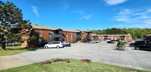 710-920 N Leverett Avenue, Fayetteville, AR, 72701 | Card Image