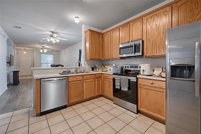 9912 Concord Dr, House other with 3 bedrooms, 2 bathrooms and null parking in Providence Village TX | Image 6