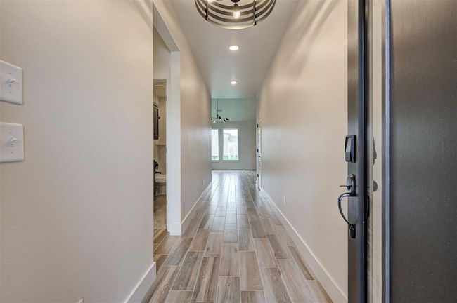 6016 Kinnick Dr, House other with 4 bedrooms, 2 bathrooms and null parking in Edmond OK | Image 4