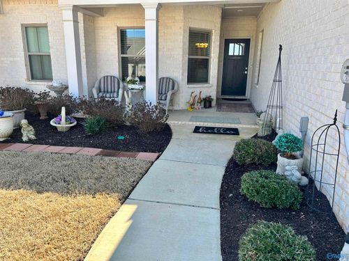 114 Clift Farm Dr, Madison, AL, 35757-2204 | Card Image