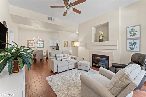 812-700 Carnegie St, Henderson, NV, 89052-2682 | Card Image