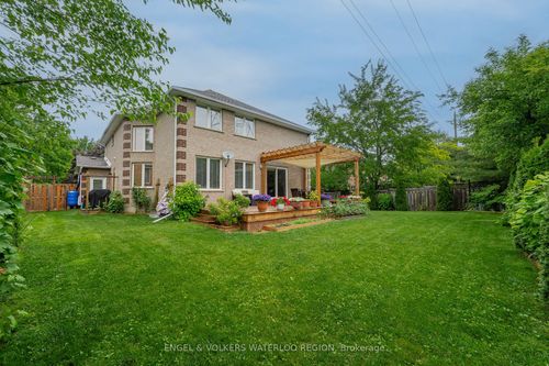 485 Beckwith Crt, Waterloo, ON, N2T2H1 | Card Image