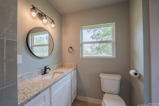 234 Gaiety Ln, House other with 3 bedrooms, 2 bathrooms and null parking in Kirby TX | Image 26