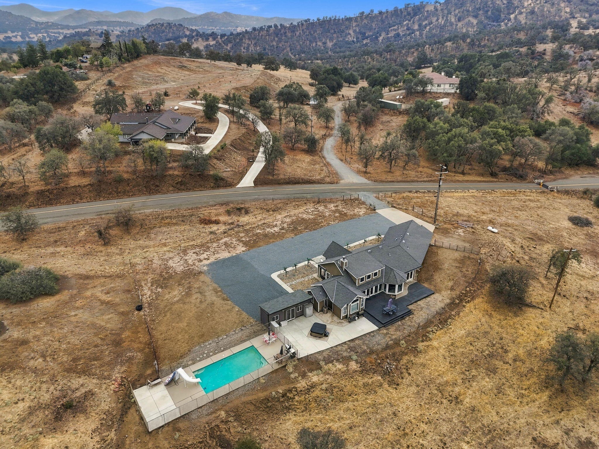 Residential in Yokuts Valley 4