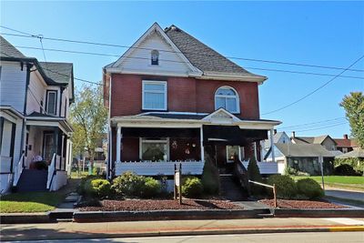 428 N Pittsburgh St, House other with 4 bedrooms, 1 bathrooms and 1 parking in Connellsville PA | Image 2