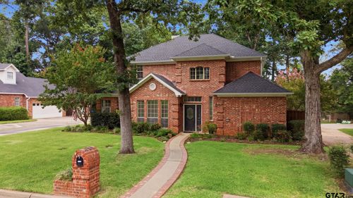 1111 Heather Ln, Longview, TX, 75604-2851 | Card Image