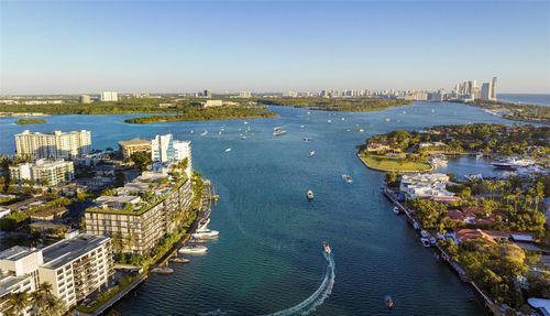 602-10141 E Bay Harbor Dr, Bay Harbor Islands, FL, 33154-3707 | Card Image