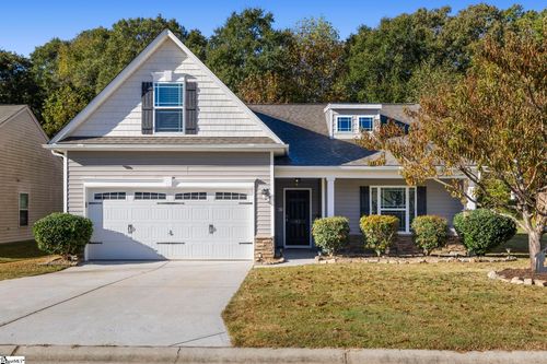 93 Caledonia Dr, Easley, SC, 29642-7300 | Card Image