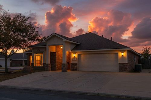 301 E 93rd St, Odessa, TX, 79765-1467 | Card Image