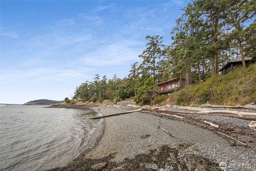 1443 Yacht Haven Rd, Friday Harbor, WA, 98250-8148 | Card Image