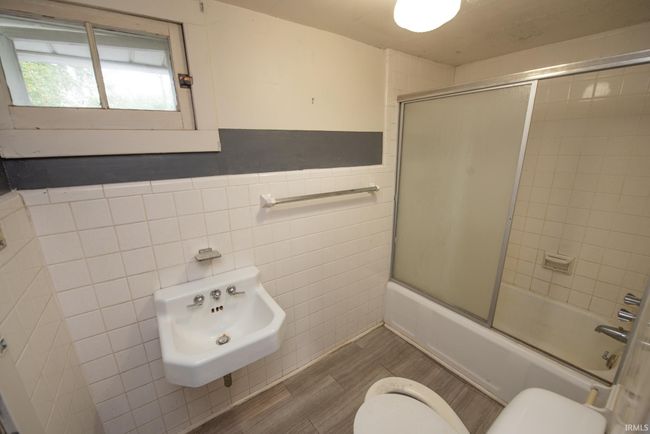 924 S Washington St, House other with 4 bedrooms, 3 bathrooms and null parking in Delphi IN | Image 15