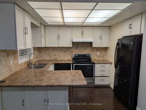 28 Hettersley Dr, Ajax, ON, L1T1P2 | Card Image