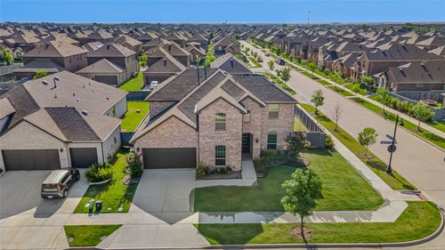7001 Lowbranch Trl, Aubrey, TX, 76227-3378 | Card Image