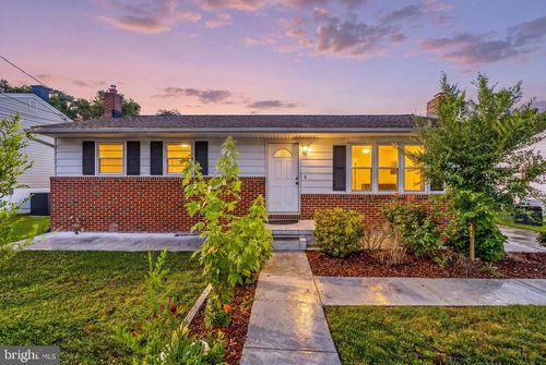 1009 Lilac Ln, GLEN BURNIE, MD, 21061-2180 | Card Image