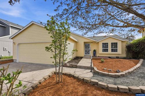 3086 23rd Ave Se, Albany, OR, 97322-8869 | Card Image