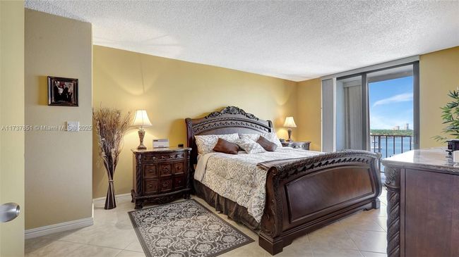 APT-907 - 322 Buchanan St, Condo with 2 bedrooms, 2 bathrooms and null parking in Hollywood FL | Image 27
