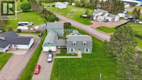 711 Rte 133, Pointe-Du-Chêne, NB, E4P5A1 | Card Image