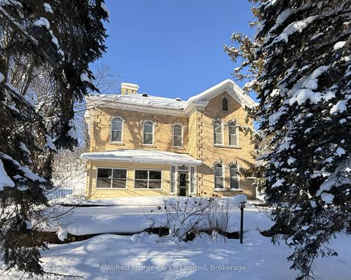 538 Queen St N, Paisley, ON, N0G2N0 | Card Image