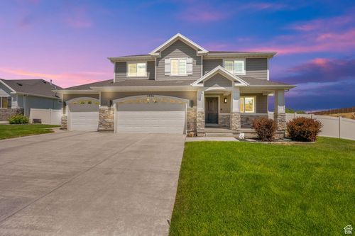 5936 W Juniper Acres Ct, West Valley City, UT, 84128-4609 | Card Image